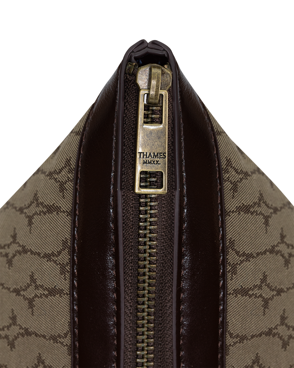 CLOTHO WEEKENDER