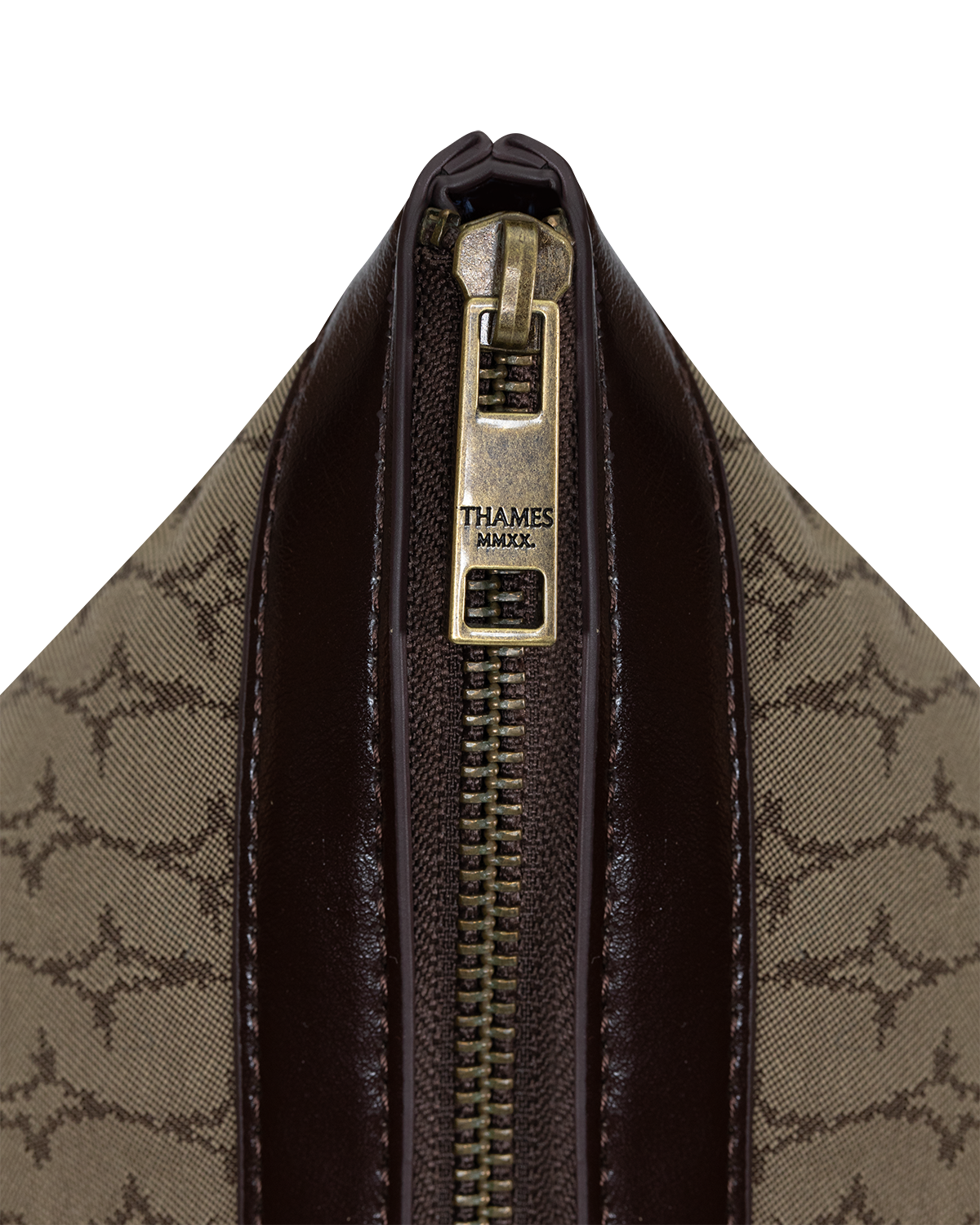 CLOTHO WEEKENDER