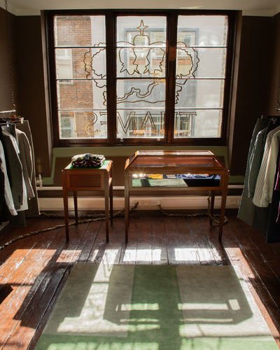THE FRONT ROOM