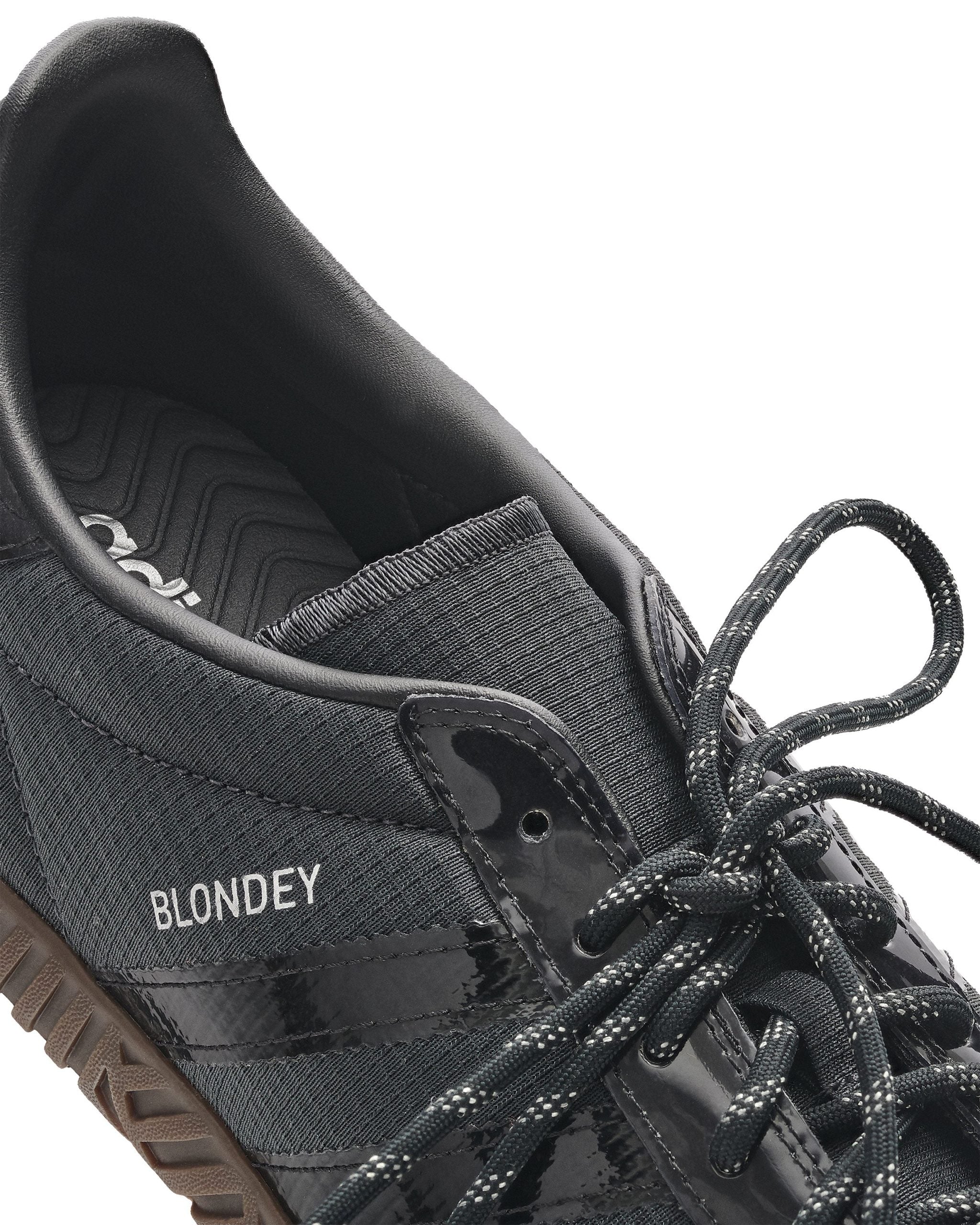 A.B. GAZELLE INDOORS SLATE/GUM