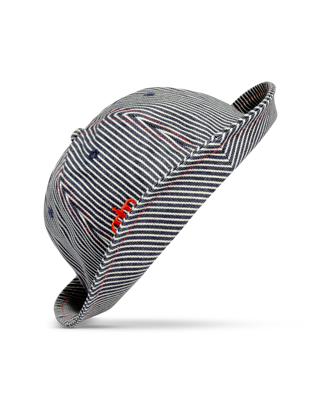 THREE-POINT BELL HAT