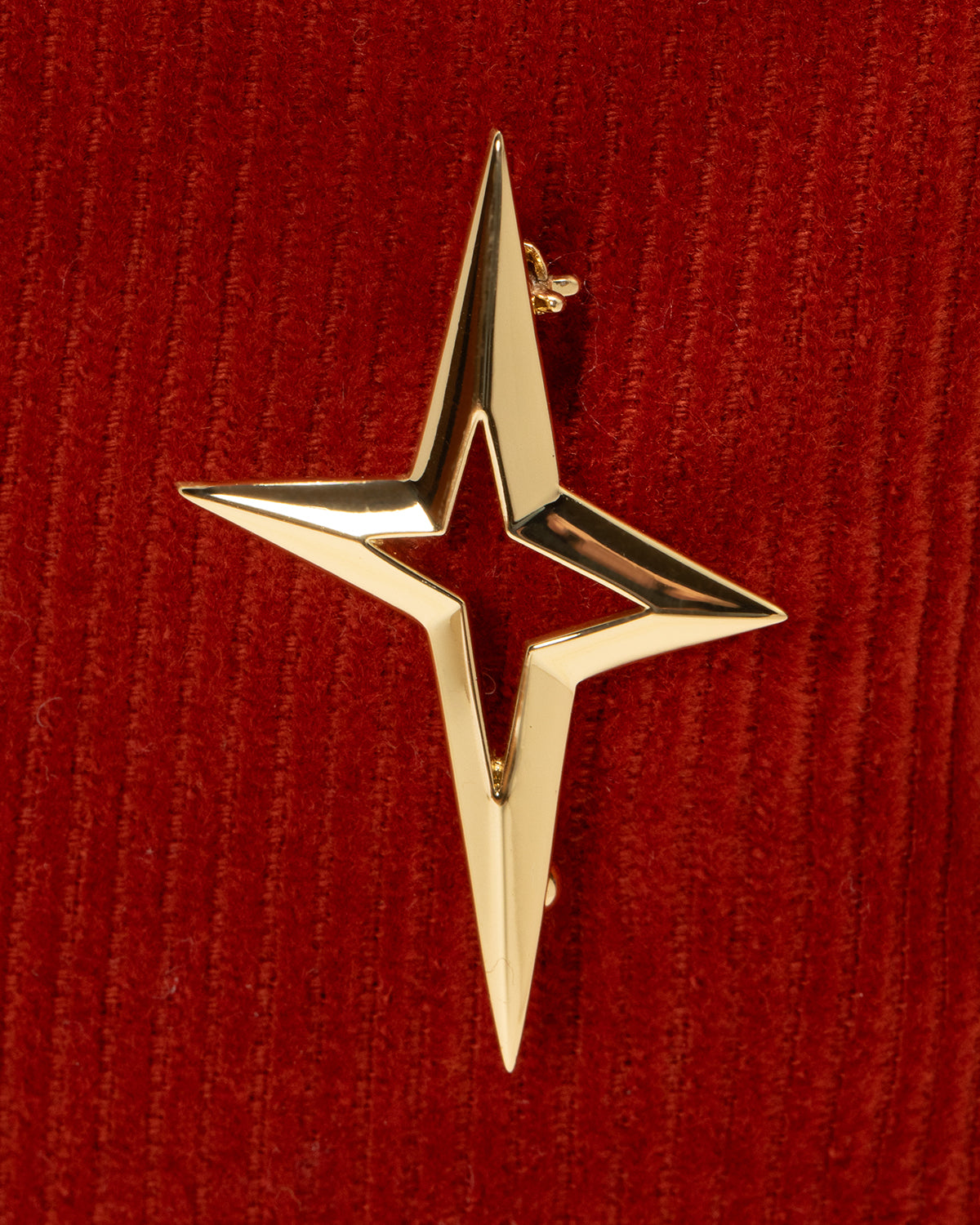 MATER NIKITA – THAMES MMXX.