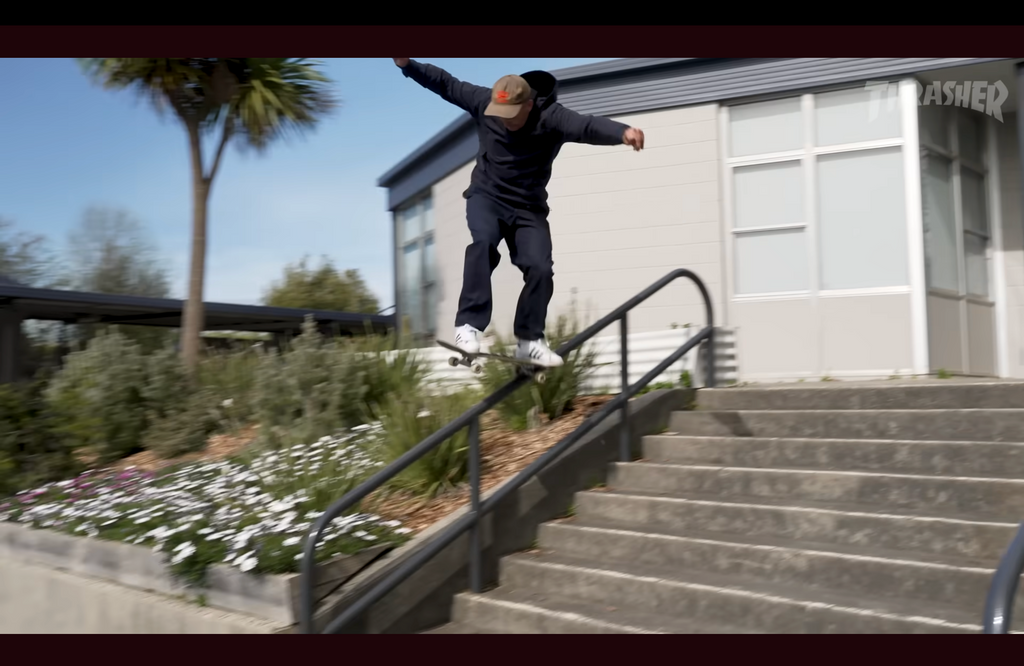RACKER-UPPER HOOD