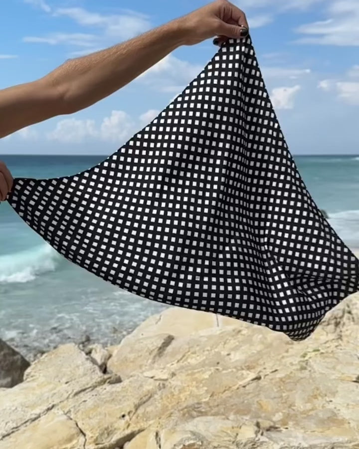 THE LANCEROS NECK WRAPPER